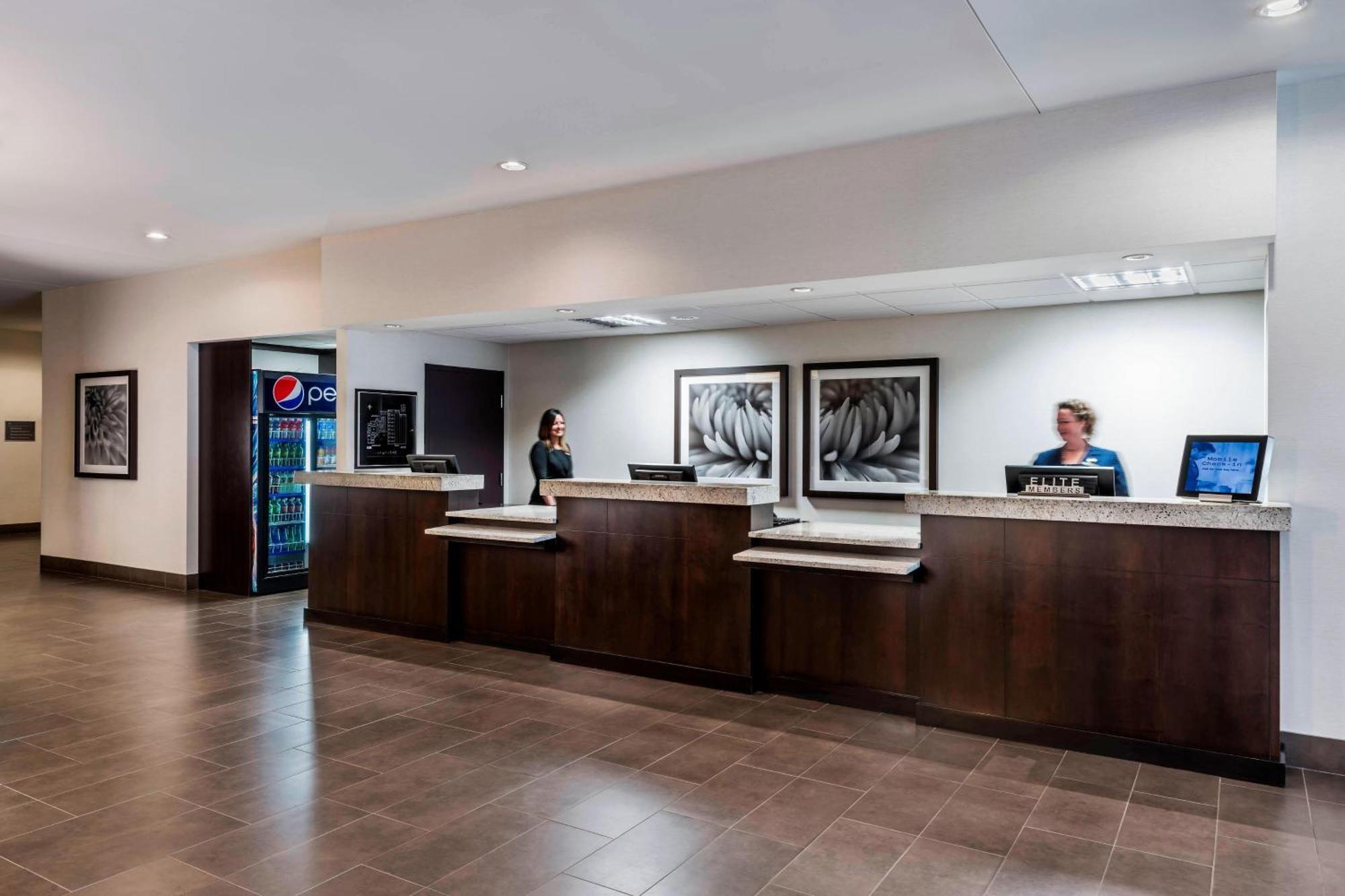 Delta Hotels By Marriott Sault Ste. Marie Waterfront Ngoại thất bức ảnh