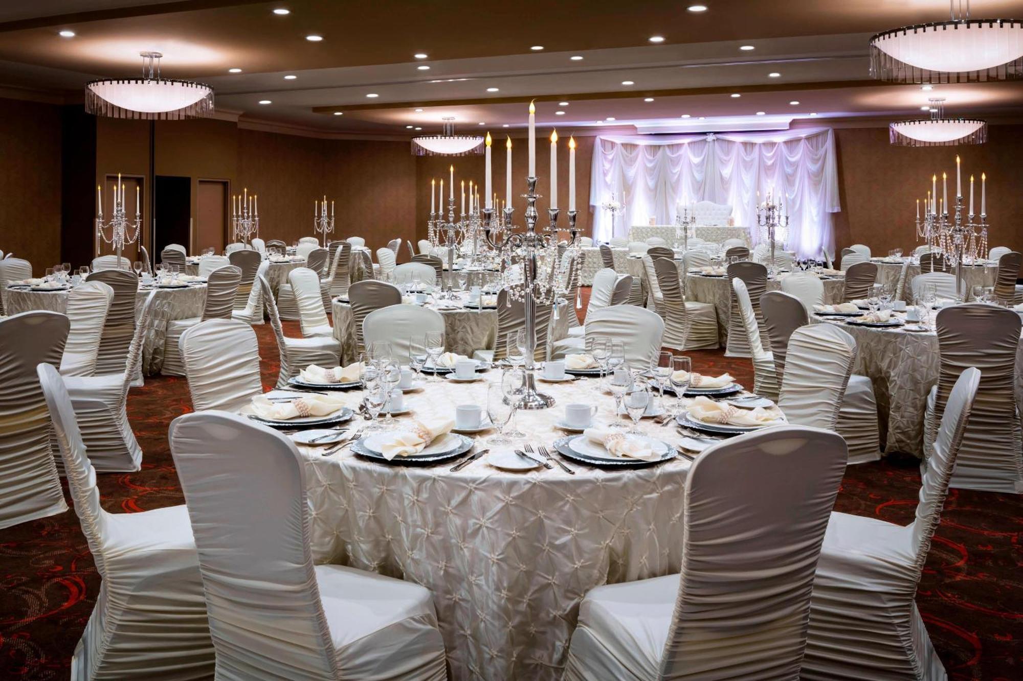 Delta Hotels By Marriott Sault Ste. Marie Waterfront Ngoại thất bức ảnh